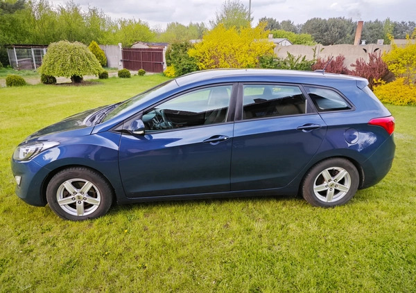Hyundai I30 cena 39500 przebieg: 181674, rok produkcji 2017 z Wronki małe 211